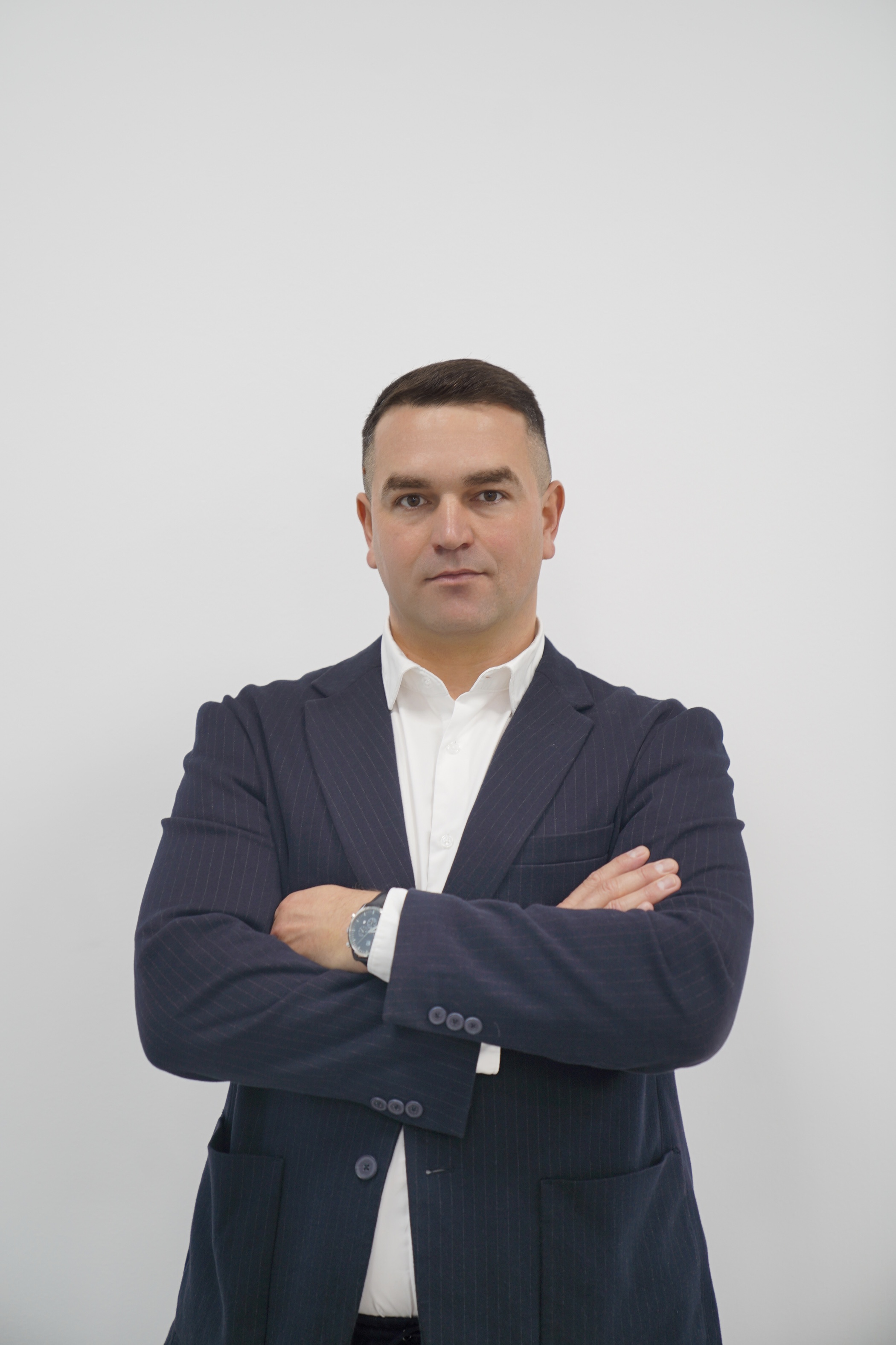 Изображение контакта